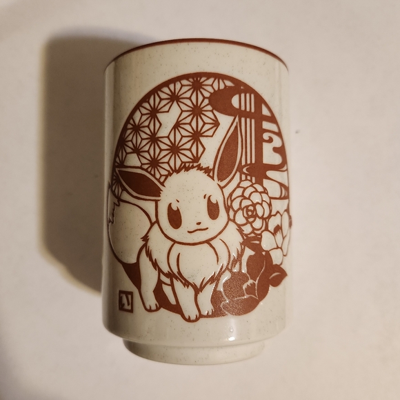 Pokemon Center Limited Edition Eevee Japanese Tea Drinking Cup - Picture 1 of 3